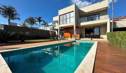 Casa com 3 suítes à venda, 600 m² por R$ 3.500.000 - Riviera do Lago - Varginha/MG