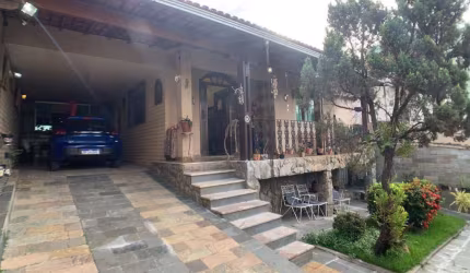 Casa Residencial à venda, 3 quartos, 1 suíte, 2 vagas, Palmares - Belo Horizonte/MG