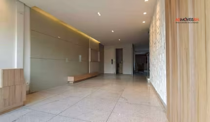 Cobertura duplex com área total de 328m², acabamento diferenciado, 03 suítes, 04 salas, 05 vagas de garagem, lazer completo, no Santo Antônio