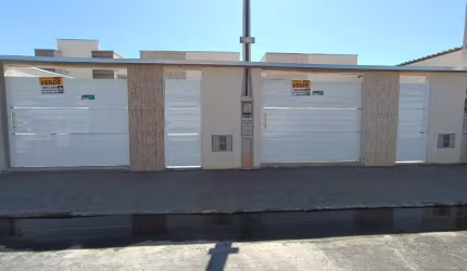 Casa à venda no bairro Balneário dos Golfinhos - Caraguatatuba/SP