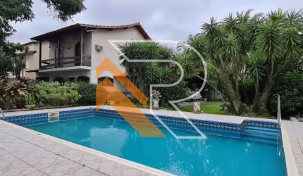 Casa com 4 quartos à venda na Rua Doutor Pálvaro da Silva, Maravista, Niterói, 300 m2 por R$ 1.200.000