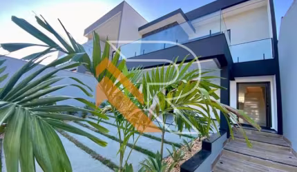 Casa com 4 quartos à venda na Rua José de Carvalho Heitor, Camboinhas, Niterói, 247 m2 por R$ 2.600.000