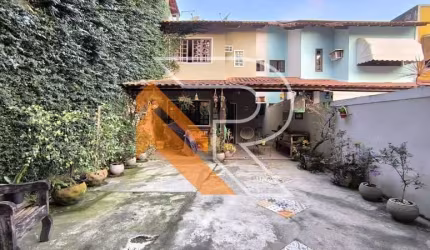 Casa com 4 quartos à venda na Rua Doutor Heleno de Gregório, Piratininga, Niterói, 120 m2 por R$ 690.000