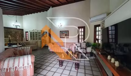 Casa com 7 quartos à venda na Rua Pietro Farsoun, Piratininga, Niterói, 561 m2 por R$ 2.000.000