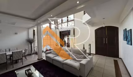 Casa em condomínio fechado com 5 quartos à venda na Avenida Professor Florestan Fernandes, Camboinhas, Niterói, 563 m2 por R$ 2.840.000