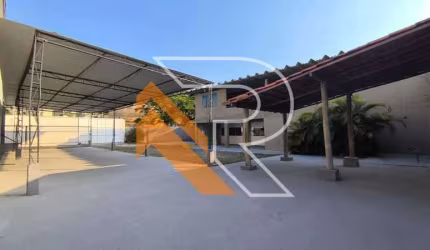 Barracão / Galpão / Depósito para alugar na Rua Doutor Cornelio de Mello Júnior, Piratininga, Niterói, 720 m2 por R$ 10.000