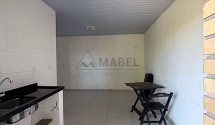 Alugo loft mobiliado no Centro de Garopaba-SC