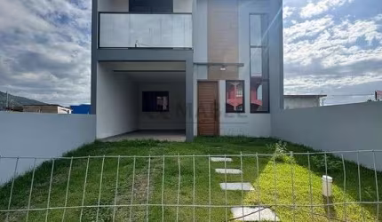 Casa à venda no Bairro Encantada- Garopaba/ SC