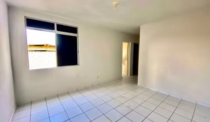 Apartamento com 2 dormitórios à venda, 55 m² por R$ 110.000,00 - Dix-Sept Rosado - Natal/RN