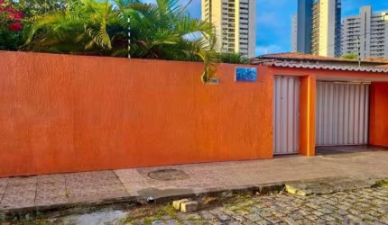 Casa com 3 dormitórios à venda, 396 m² por R$ 550.000 - Lagoa Nova - Natal/RN