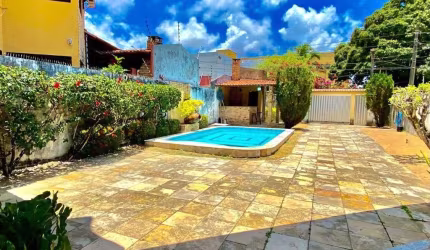 Casa com 4 dormitórios à venda, 176 m² por R$ 670.000,00 - Capim Macio - Natal/RN
