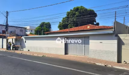 Casa com 4 quartos para alugar, 500 m² por R$ 12.000/mês - Centro - Teresina/PI