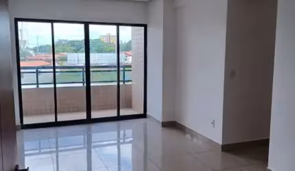 Apartamento com 3 dormitórios para alugar, 78 m² por R$ 2.756,35/mês - Monte Castelo - Teresina/PI