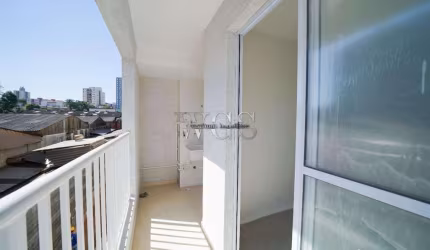Apartamento com Varanda e 2 Dormitórios à Venda – Próximo ao Shopping Interlagos