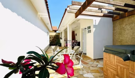 Casa com 3 dormitórios à venda, 237 m² por R$ 980.000,00 - Nova Piracicaba - Piracicaba/SP