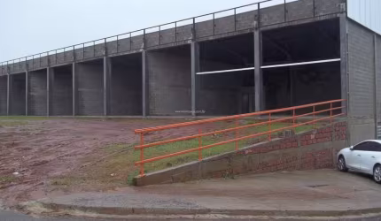Aluguel de Loja Comercial de 150m² em Localização Estratégica