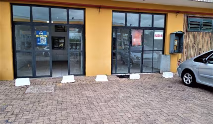 Loja Comercial de 40 m² às Margens da RS 020 em Gravataí: Localização Perfeita!