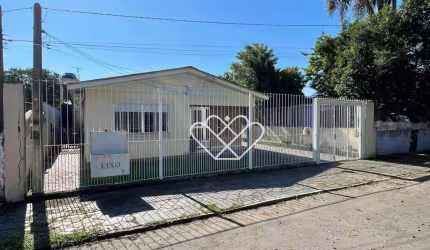 Elegância e Espaço em Santa Fé: 170m² de Área Construída em Terreno de 300m²