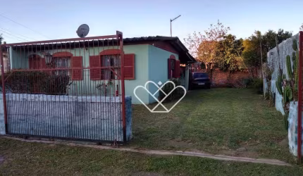 Casa com Churrasqueira e Amplo Pátio na Morada do Vale 1