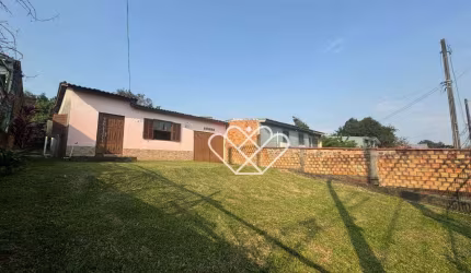 Casa Espaciosa com Pátio Amplo e Cozinha Integrada