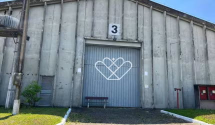 Pavilhão de 1350m² no Bairro Morada dos Sobrados – Perfeito para Seu Negócio