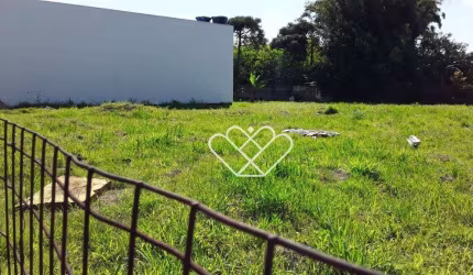 Terreno Amplo e Bem Localizado Próximo à Av. Dorival C. L. Oliveira, Parada 66