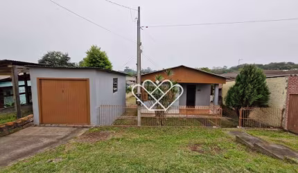 Casa com Amplo Pátio no Vila Cledi – 3 Dormitórios e Muito Conforto para Sua Família