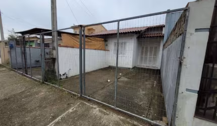 Casa Perfeita para Você: 2 Dormitórios e Pronta para Morar!