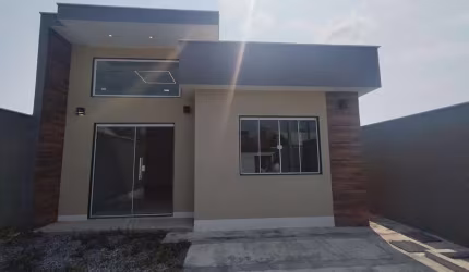 Casa para Venda em Rio das Ostras, Cidade Praiana, 2 dormitórios, 1 suíte, 2 banheiros, 1 vaga