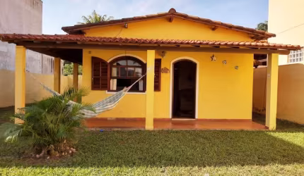 Casa para Venda em Rio das Ostras, Cidade Praiana, 2 dormitórios, 1 banheiro, 3 vagas