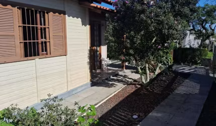 Casa para Venda em Balneário Gaivota, Jardim Ultramar, 2 dormitórios, 2 banheiros, 2 vagas