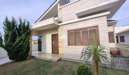 Casa para Venda em Sombrio, Parque das Avenidas, 3 dormitórios, 1 suíte, 3 banheiros, 2 vagas