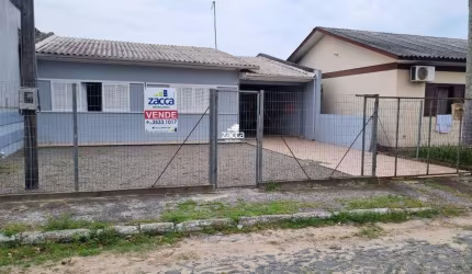 Casa para Venda em Sombrio, São José, 2 dormitórios, 1 banheiro, 2 vagas