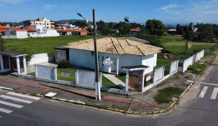 Casa para Venda em Sombrio, Parque das Avenidas, 3 dormitórios, 1 suíte, 1 banheiro, 1 vaga