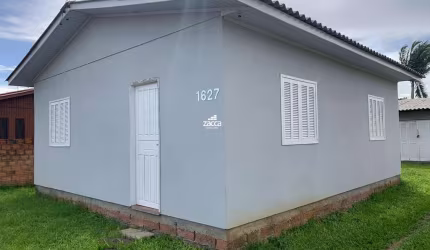 Casa para Venda em Sombrio, Januária, 2 dormitórios, 1 banheiro, 1 vaga