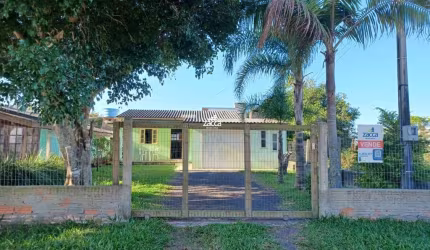 Casa para Venda em Balneário Gaivota, Village Dunas, 2 dormitórios, 1 banheiro, 1 vaga