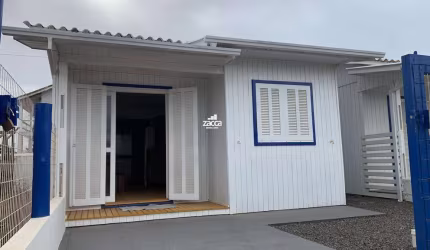 Casa para Locação em Balneário Gaivota, Jardim Ultramar, 2 dormitórios, 1 banheiro, 1 vaga