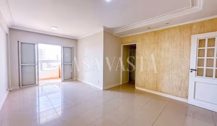 Edifício Mediterrâneo - Apartamento com closet próximo à Avenida Pompeu