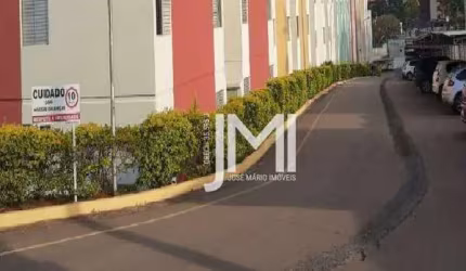 Apartamento com 3 dormitórios à venda por R$ 210.000,00 - Jardim São Carlos - Sumaré/SP