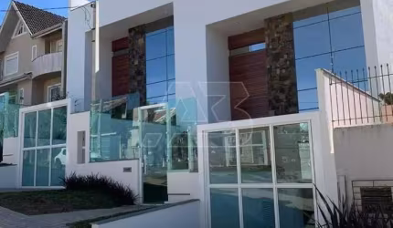 Casa 3 Suítes à venda no bairro Santo Inácio