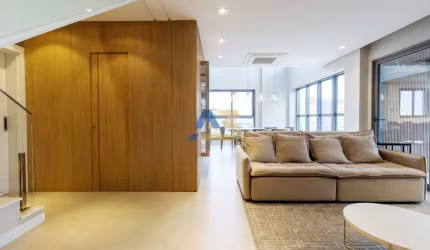 Apartamento Duplex 3 Suítes à venda no bairro Centro | Curitiba