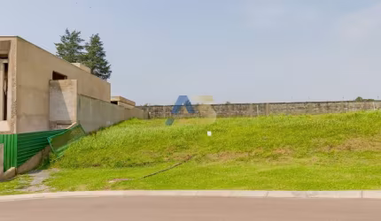 Terreno à venda no bairro Riviera | Curitiba