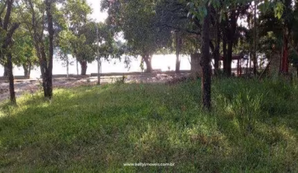 Vende-se terreno em ótima localização na represa de Martinópolis