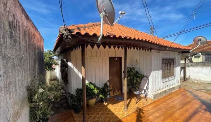 Casa para Venda em Presidente Prudente, Vila São Jorge, 2 dormitórios, 1 banheiro, 2 vagas