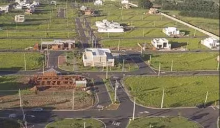 Terreno à venda no Condomínio fechado Valência I