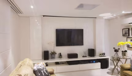 Apartamento para Venda em Presidente Prudente, Edifício Saint Moritz, 3 dormitórios, 3 suítes, 4 banheiros, 4 vagas