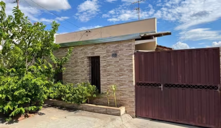Casa para Venda em Presidente Prudente, Jardim Eldorado, 3 dormitórios, 1 suíte, 2 banheiros, 2 vagas