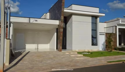 Casa para Venda em Álvares Machado, Condomínio Valência 1, 3 dormitórios, 1 suíte, 2 banheiros, 2 vagas