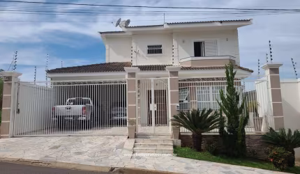 Casa para Venda em Presidente Prudente, Parque Higienópolis, 3 dormitórios, 1 suíte, 3 banheiros, 2 vagas