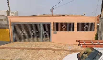 Casa para Venda em Presidente Prudente, Centro, 3 dormitórios, 1 suíte, 2 banheiros, 2 vagas